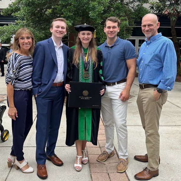 Meet your Posher, Katherine - Picture 4 of 15